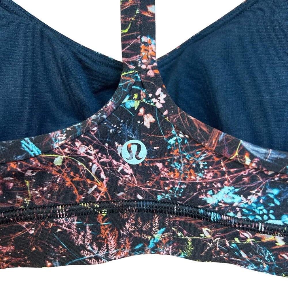Lululemon Flow Y Bra B/C Cup Sz 2 NWOT in Foliage Overlay Multi Cottagecore RARE - Picture 9 of 16